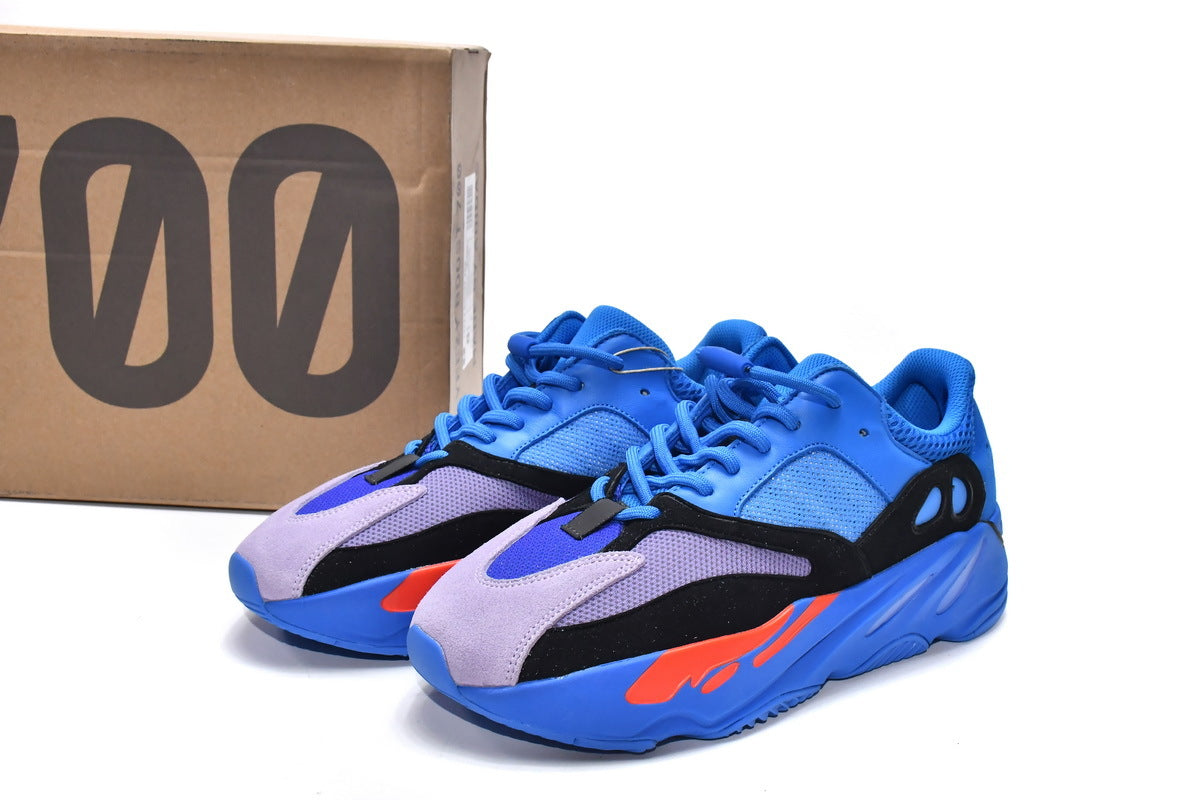 Yeezy 700 Hi Res Blue Reps Sneaker HP6674
