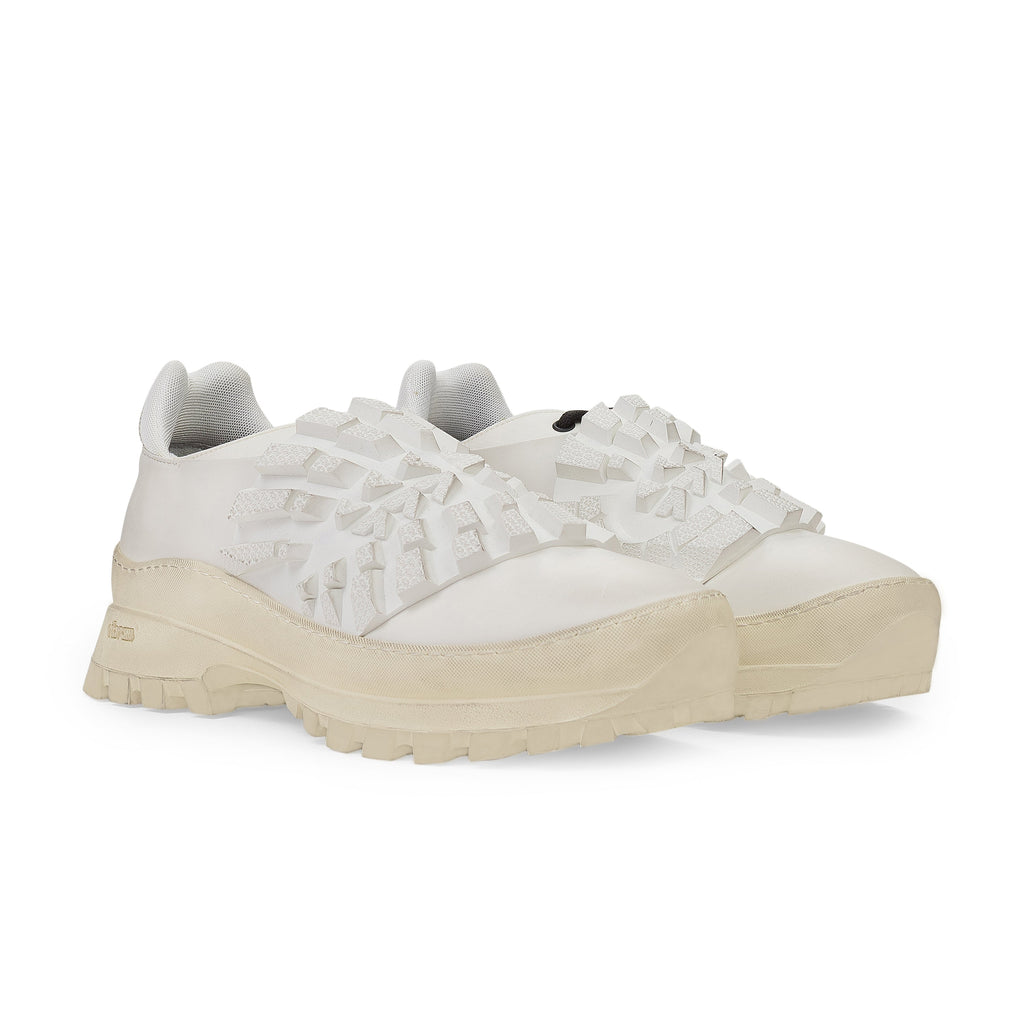 WHITE RIDGED TEXTURE SNEAKERS