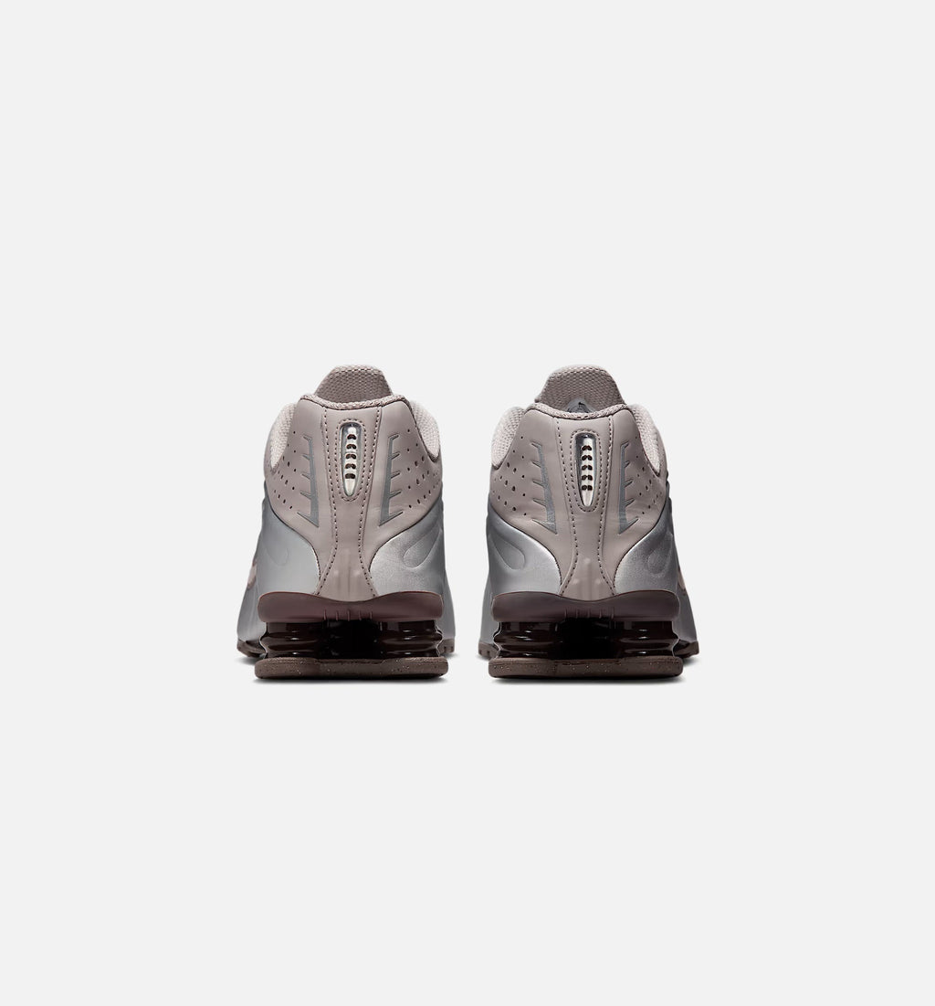 Nike Shox R4 Men's Shoe – Cave Stone/College Grey/Baroque Brown