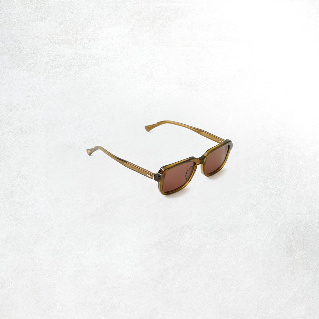 Oscar Deen Nelson: Pond / Chocolate Brown