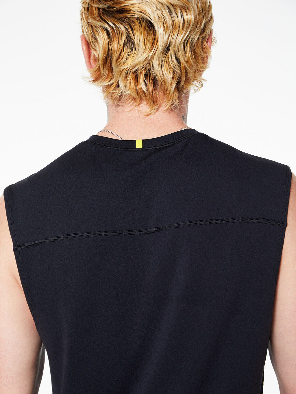 BREEZE SEAMLESS TANK BLACK