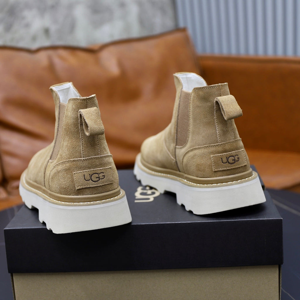 UGG Sand Suede Chelsea Casual Shoes