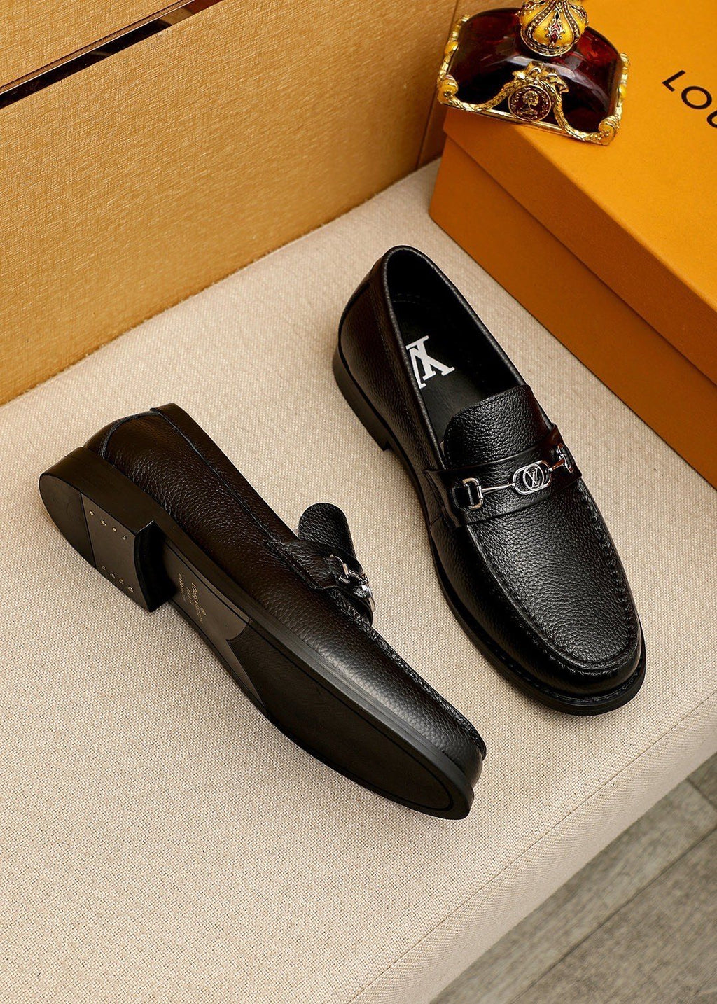 Louis Vuitton Black Hardware Loafers - Stitched Apron Toe