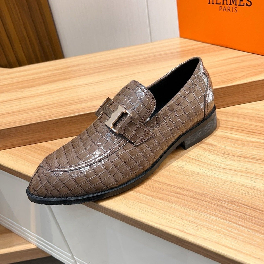 Hermès Brown Textured Loafers