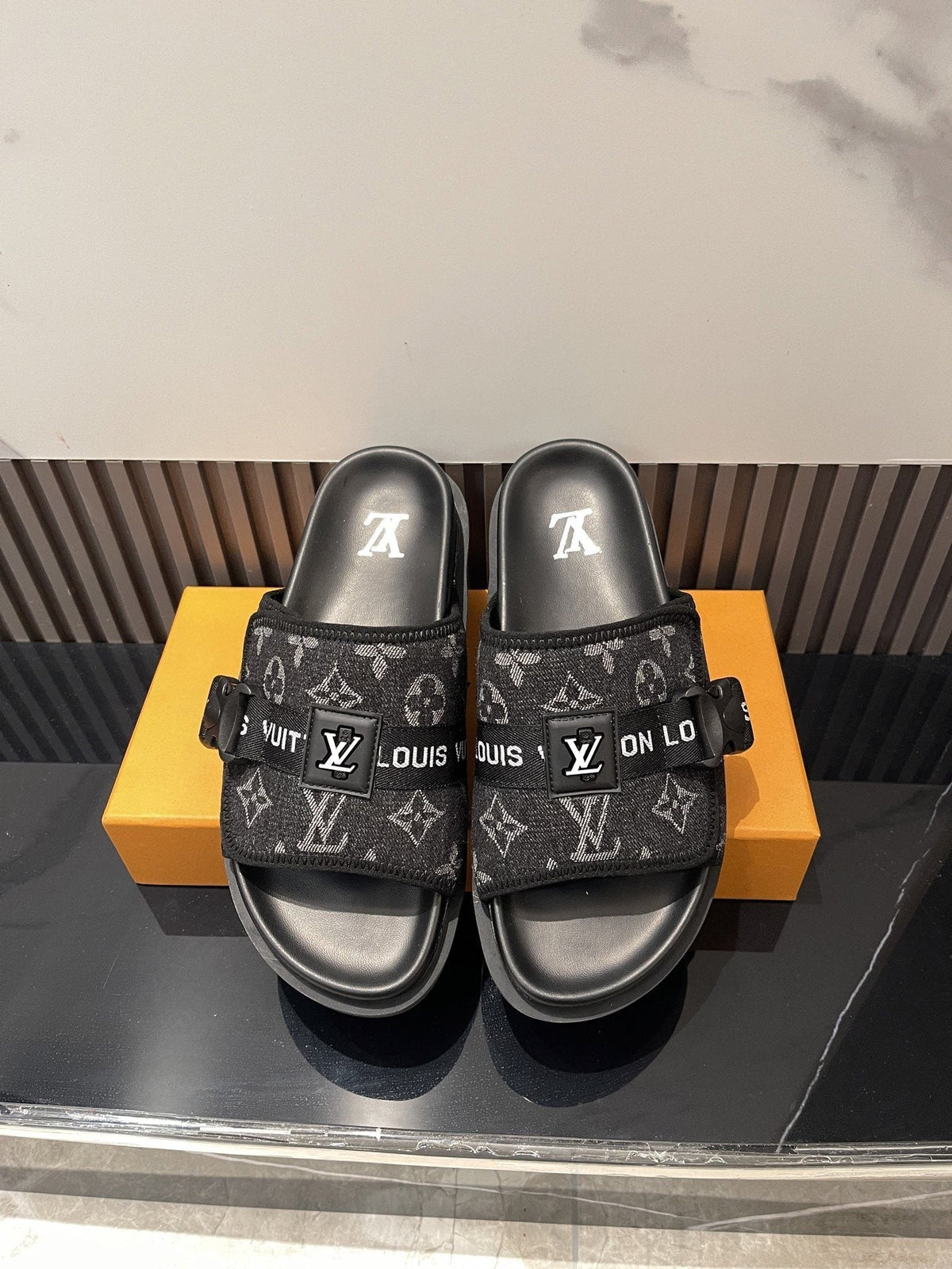 Louis Vuitton Black Monogram Slide Sandals - Open Toe