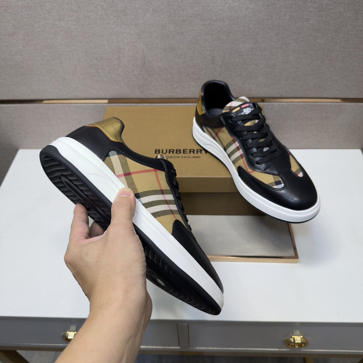 Burberry Plaid-Panel Low-Top Sneakers