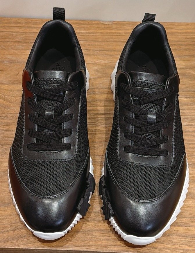 Hermès Lace-Up Sneakers